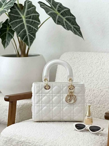 کیف آویز دار رنگ سفید