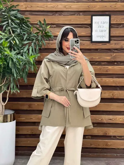 مانتو دکمه مخفی بغل جیب