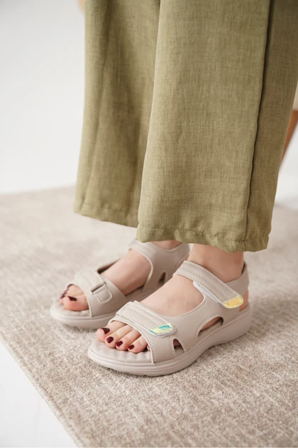 صندل زنانه داکستورز daxtors