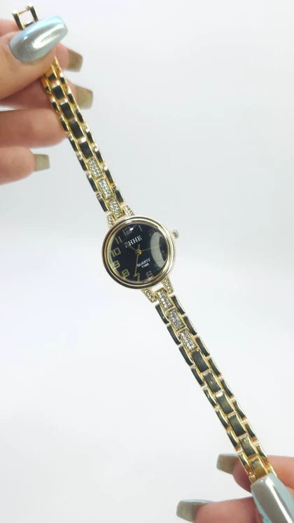 ساعت مچی زنانه مجلسی EHHE نگین‌دار با موتور کوارتز