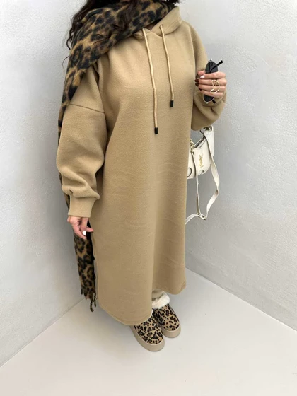 پیراهن بلند کلاه دار