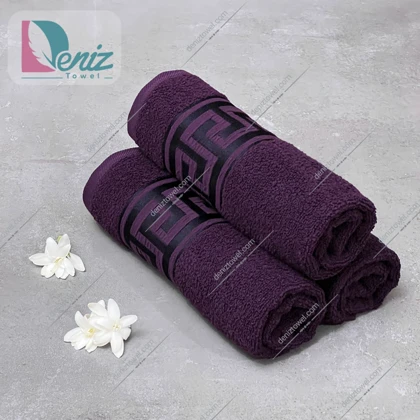 حوله دستی بسته سه عددی طرح ورساچه رنگ بنفش تیره