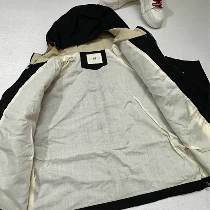 سویشرت بچه گانه آستردار مشکی طرح بارانی