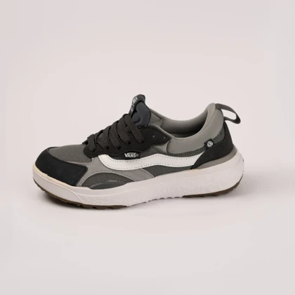 کفش ونس مدل اولترارنج/Vans ultrarange neo vr3 gray