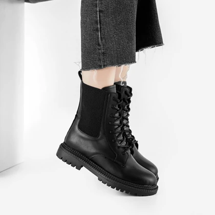 بوت و نیم بوت زنانه و دخترانه مدل بغل کش بندی رنگ مشکی کد M595