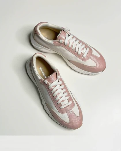 کفش راحتی زنانه استرادیواریوس مدل Stradivarius Sneakers - SKB20