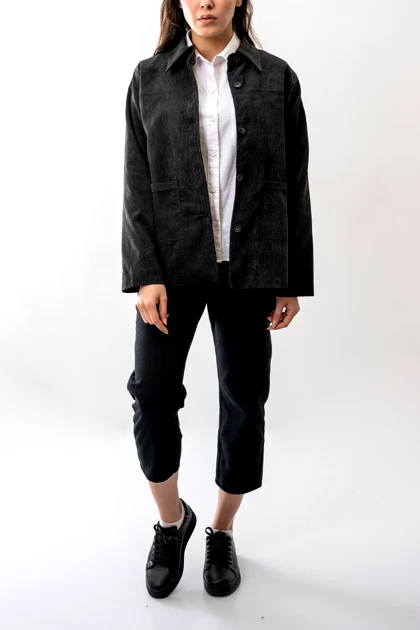 کت مخمل کبریتی برش‌دار زنانه