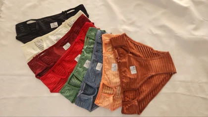 شورت زنانه تور طرح راه راه کد: 1031