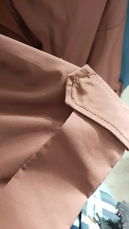 4021-بارانی کلاهدار مانیا (ایراددار)