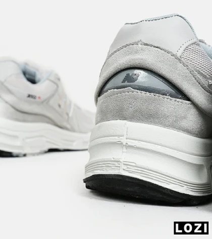 کفش کتانی بزرگ پا طوسی NEW BALANCE 2002R