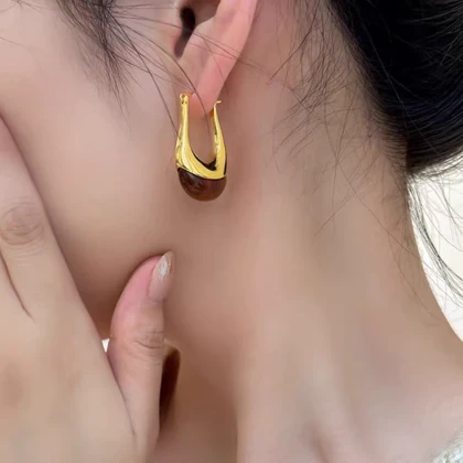 گوشواره ژورنالی حلقه‌ای
