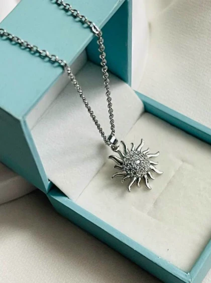 گردنبند خورشید🌞