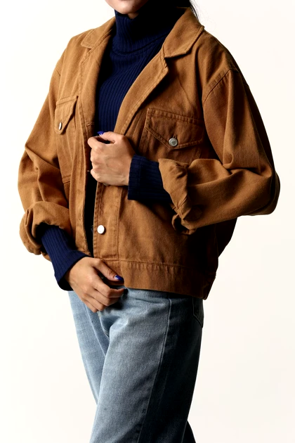 کت کراپ یقه انگلیسی کتان زنانه