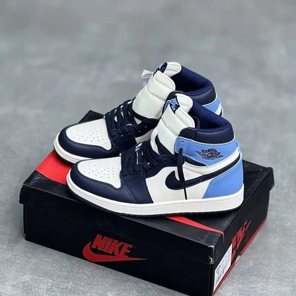 کفش نایک ایر جردن وان ساق‌دار ناپولی Nike Air Jordan 1 High Napoli