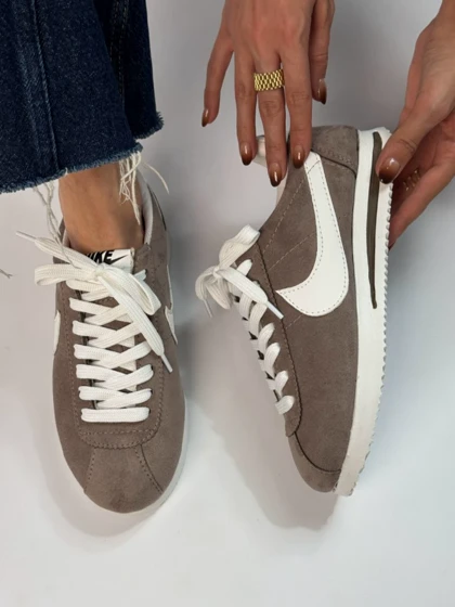 کتانی نایک کورتز 4234