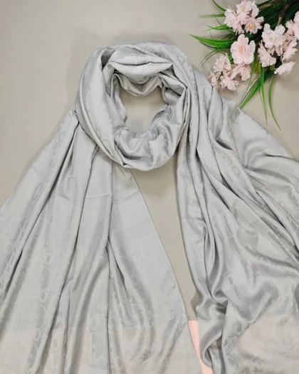 شال نخ ابریشم dior