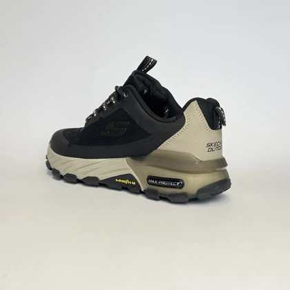 کفش راحتی اسکیچرز مدل مکس پروتکت مشکی کرم