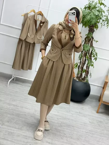 کت و سارافون آیلار