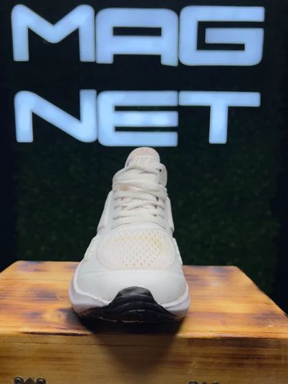 کتانی NIKE گاید10 سفید