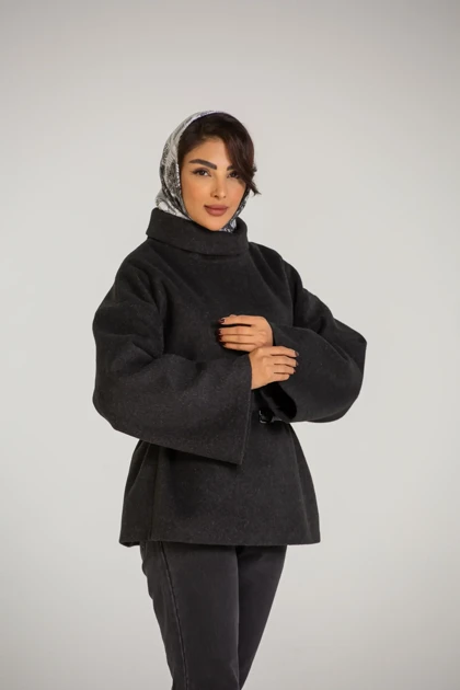 پالتو پانچ موهر nella