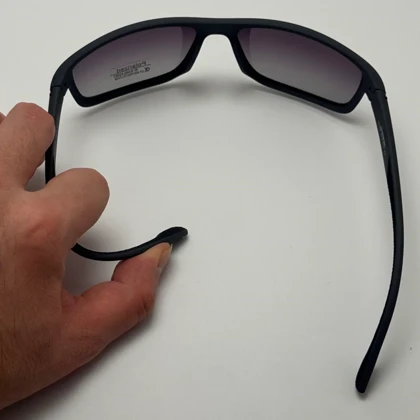 عینک آفتابی پلاریزه اسپرت کررا CARRERA طوسی مناسب رانندگی به همراه کاور پارچه ای و دستمال نانو مخصوص کد 2218
