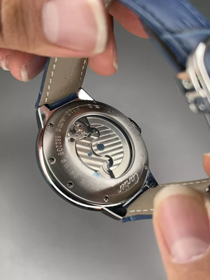 ساعت مچی کارتیه بلن بولو صفحه اسکلتون بند چرمی آبی Cartier Ballon Bleu