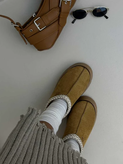 نیم بوت UGG طرحدار