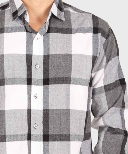 پیراهن مردانه پشمی سفید و مشکی 0152