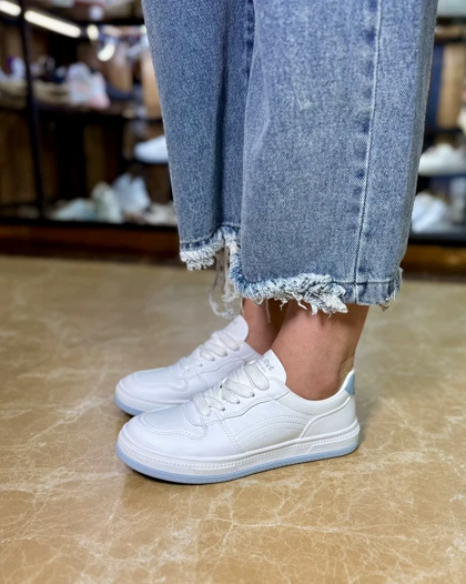 کتانی زنانه ونس سارینا (برند نونا)