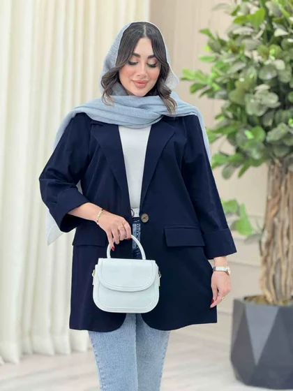 مانتو تک دکمه لیان