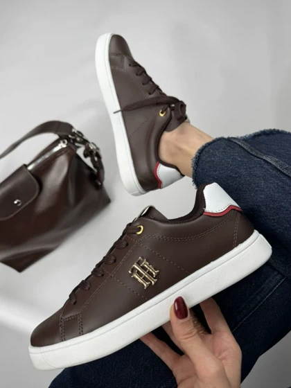 ونس تامی فیگر 2335