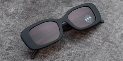 عینک آفتابی کومونو مدل Komono Marco Black Rubber