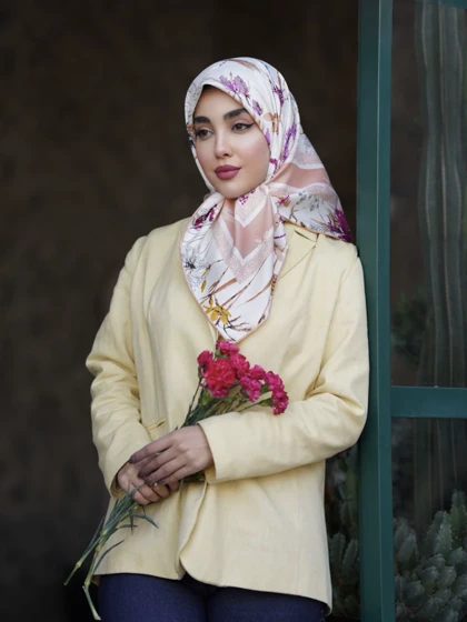 ابریشم دیور گل‌دار