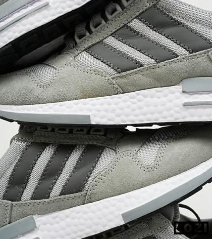 کفش کتانی مردانه طوسی سفید آدیداس adidas ZX 500