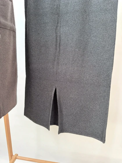 دامن بافت جیب‌دار