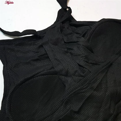 کراپ تاپ زنانه مدل پد ثابت رنگ مشکی ماییلدا کد 5258-241