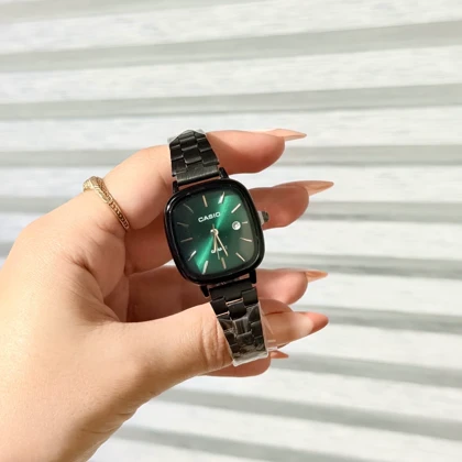 ساعت مچی Casio مشکی با صفحه سبز