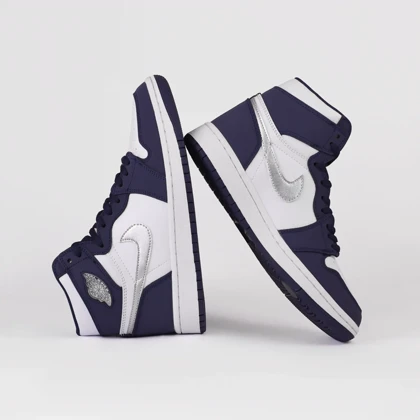 کتانی مستر ساق‌دار مدل air jordan سفید سرمه ای کد 0001