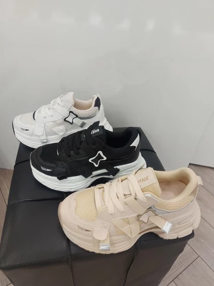 کتانی بغل پروانه ای