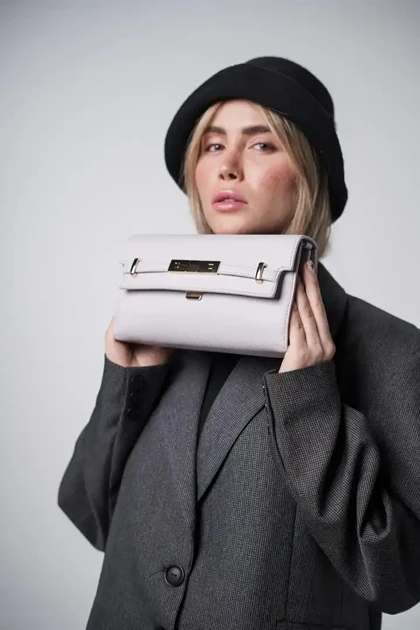 کیف دوشی زنانه دیوید جونز مدل David Jones CM7541