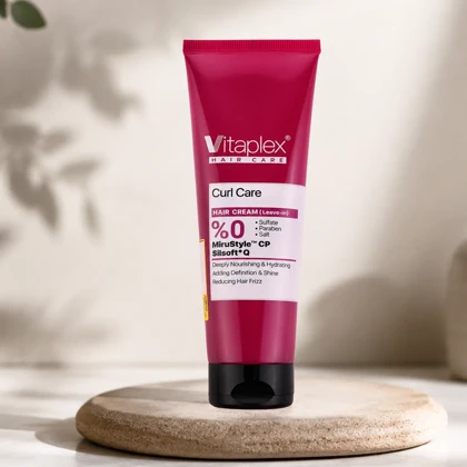 کرم حالت دهنده و ترمیم کننده موی فر ویتاپلکس مدل CURL CARE بدون آبکشی 150ml
