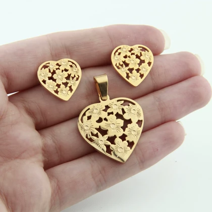 نیم ست بدون زنجیر مدل قلب و گل