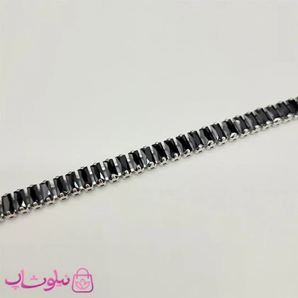 نیم ست زنانه تنیسی مدل نقره ای با نگینهای مشکی باگتی کد 400