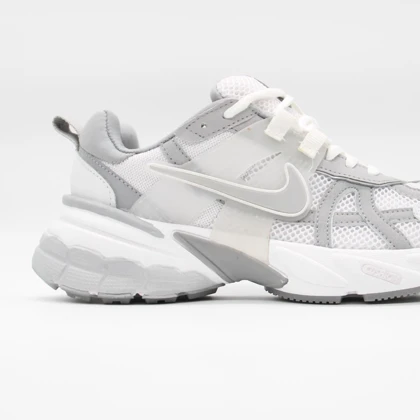 کتانی نایک V2K سفید طوسی کد 6195