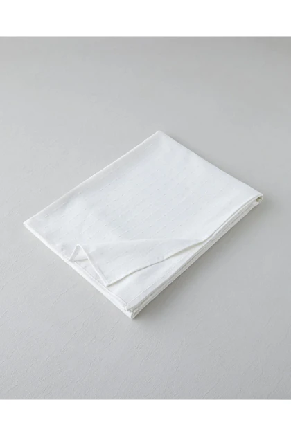 میزپارچه دو نفره English Home مدل Pamuk Polyester پنبه‌ای - کرم