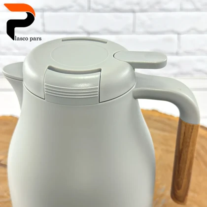 فلاسک 2 لیتری دسته چوبی فنیک