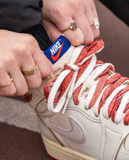 کتانی ویتنامی نایکی ایر جردن وان ساق‌دار ریر ایر سینابار Nike Air Jordan 1 High OG Rare Air Cinnabar