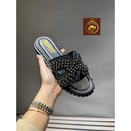 صندل دمپایی نگینی زنانه F 42