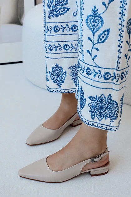 کفش پاشنه‌بلند کلاسیک زنانه polka-store polka-store