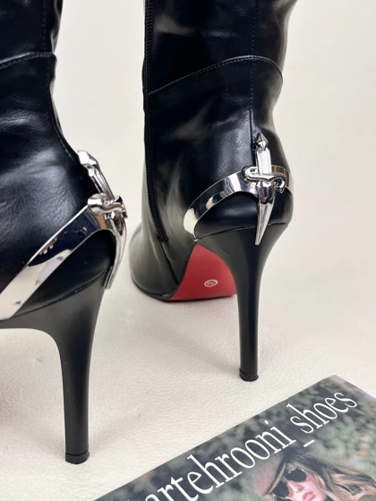 بوت زنانه پاشنه‌دار شمشیری کریستین لوبوتین Loboutin heels sword کد 1747 دختر طهرونی